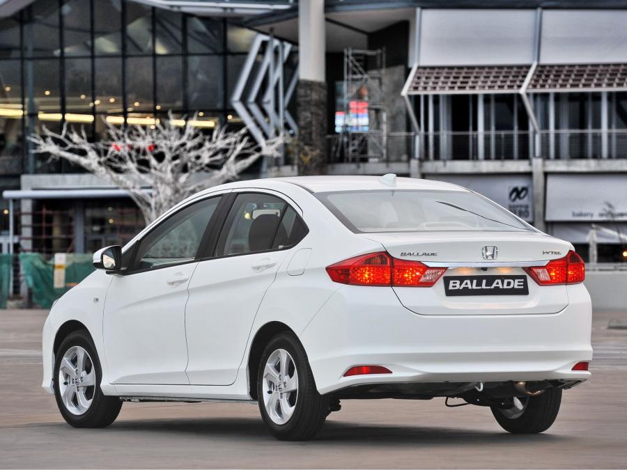  Honda Ballade 2014 года  (фото 22 из 29)
